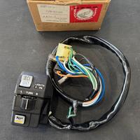 Assieme interruttori frecce Honda VT 500 C 1983