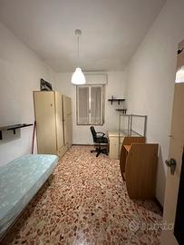 Stanza singola per studenti/giovani lavoratori