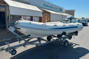 Callegari gommone 380 con evinrude e carrello stra