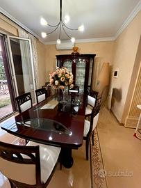 Mobile Credenza e Tavolo