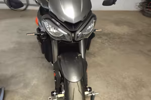 Triumph Street triple RS 765 