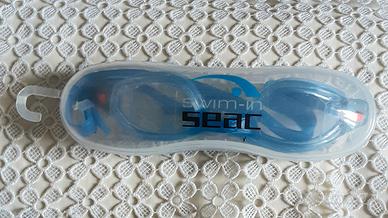 Occhialini per piscina