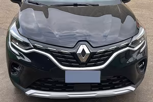 Renault Captur 1.6 E-TECH