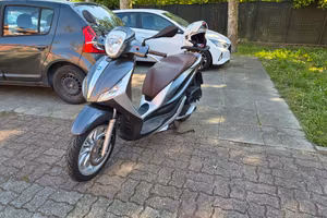 Piaggio Medley 125 cc