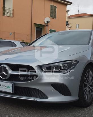 MERCEDES CLA 180 d Automatic Business