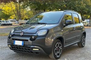 FIAT Panda 1.0 FireFly Hybrid City Cross+