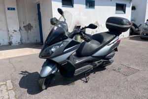 Kymco Downtown 300i ABS – 2016 – 30.651 km