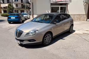Lancia Delta 1.6 MJT DPF Oro
