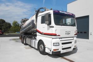 MAN TGA 26.460 autospurgo pozzi neri