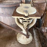 Taglia impasto meccanica vintage