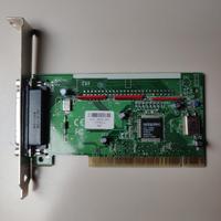 Scheda controller di archiviazione PCI Fast SCSI.
