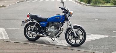 Yamahs xs 400 se