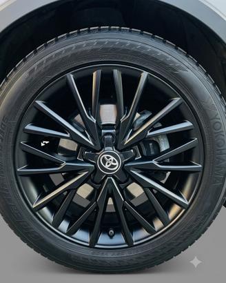 Cerchi in lega 18” originali Toyota C-HR