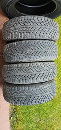 4 gomme 195 65 15 91 H Nexen 4 stagioni a 90 %