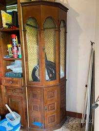 Vetrina ad angolo porta fucili