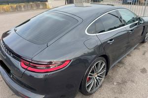 Porsche panamera 4S 4.0diesel 421 cavalli