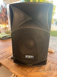 Cassa amplificata dj