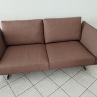 DIVANO IN TESSUTO 3 POSTI MARCA SPAGNOL NUOVO.