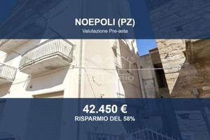 Immobile in asta di 200 m² con più di 5 locali a N
