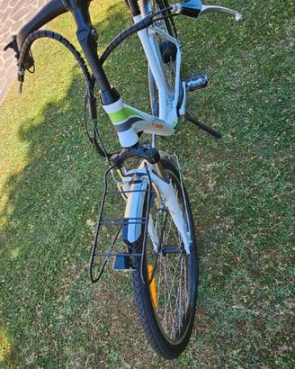 Bici Elettrica Italwin Nuvola 4 26" mai usata