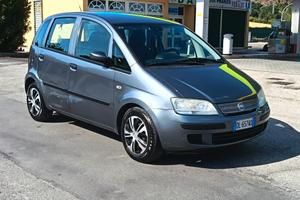 Fiat Idea 1.3 Multijet 16V 70 CV BlackEnergy neopa