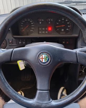 Alfa Romeo 33 Q4 berlina