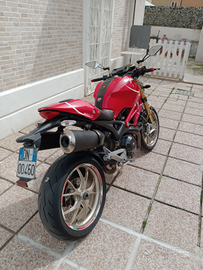 Ducati Monster 1100s