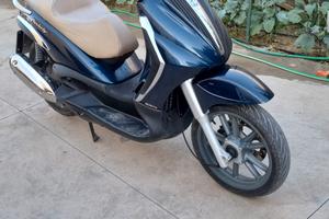 Piaggio Beverly 300 i.e.