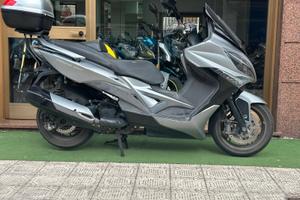 Kymco Xciting 400i tuo a soli 30€