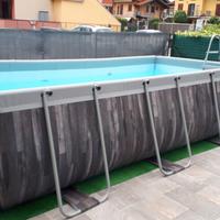 piscina Bestway 4x2x1 usata 