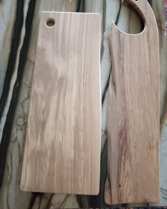 taglieri di legno dì ulivo 
