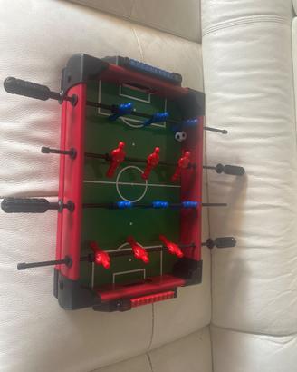 Calcio balilla da tavolo