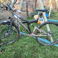 lotto di 4 biciclette varie misure 