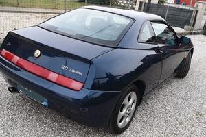 alfa romeo gtv