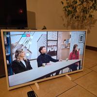 TV LED FULL HD 32 pollici + FIRE STICK AMAZON
