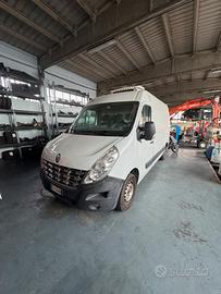 Renault master