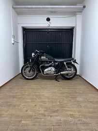 Box Auto Bari Via Martin Luther King 47