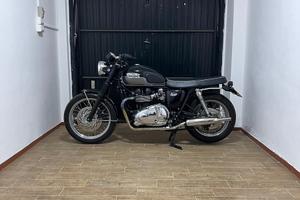 Box Auto Bari Via Martin Luther King 47