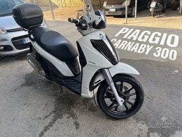 Piaggio Carnaby 300