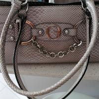 borsa guess usata