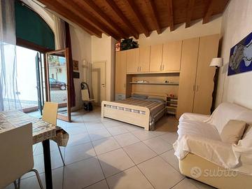 MONOLOCALE IN CORSO DIAZ FORLI