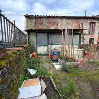 CASA INDIPENDENTE A PISTOIA