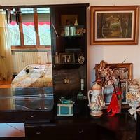 comò, comodini e specchiera da camera da letto