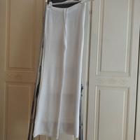 Pantalone svasato donna con ampio spacco