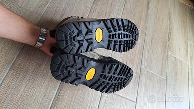 Scarponcini trekking