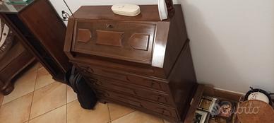 Cassettiera / Secretaire classico con ribalta