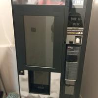 macchina caffè e altre bevande 