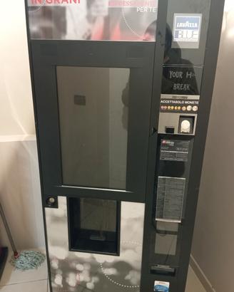 macchina caffè e altre bevande 