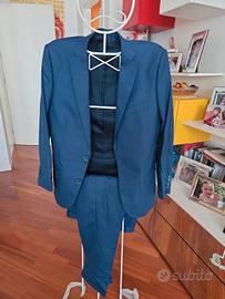 Abito intero da uomo sartoriale. Tag 50 blu chiaro