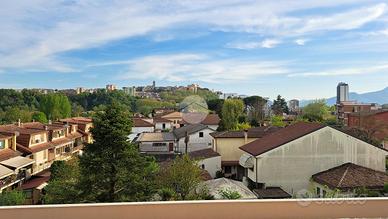 4 LOCALI A FROSINONE